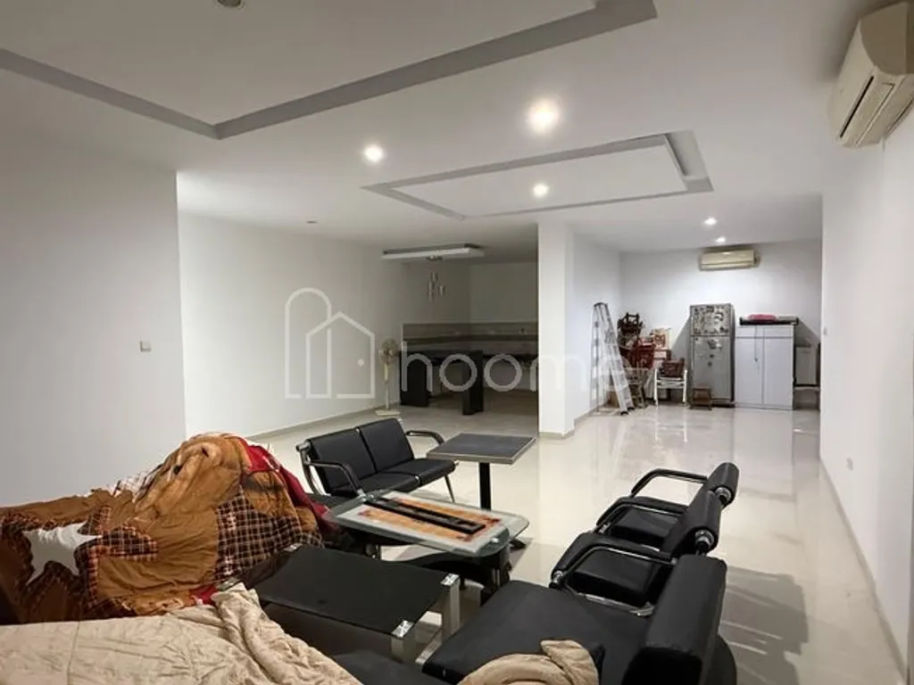 Dijual rumah Hook Royal Grande Batam Centre