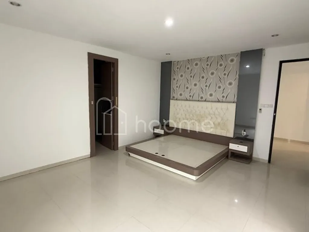 Dijual rumah Hook Royal Grande Batam Centre