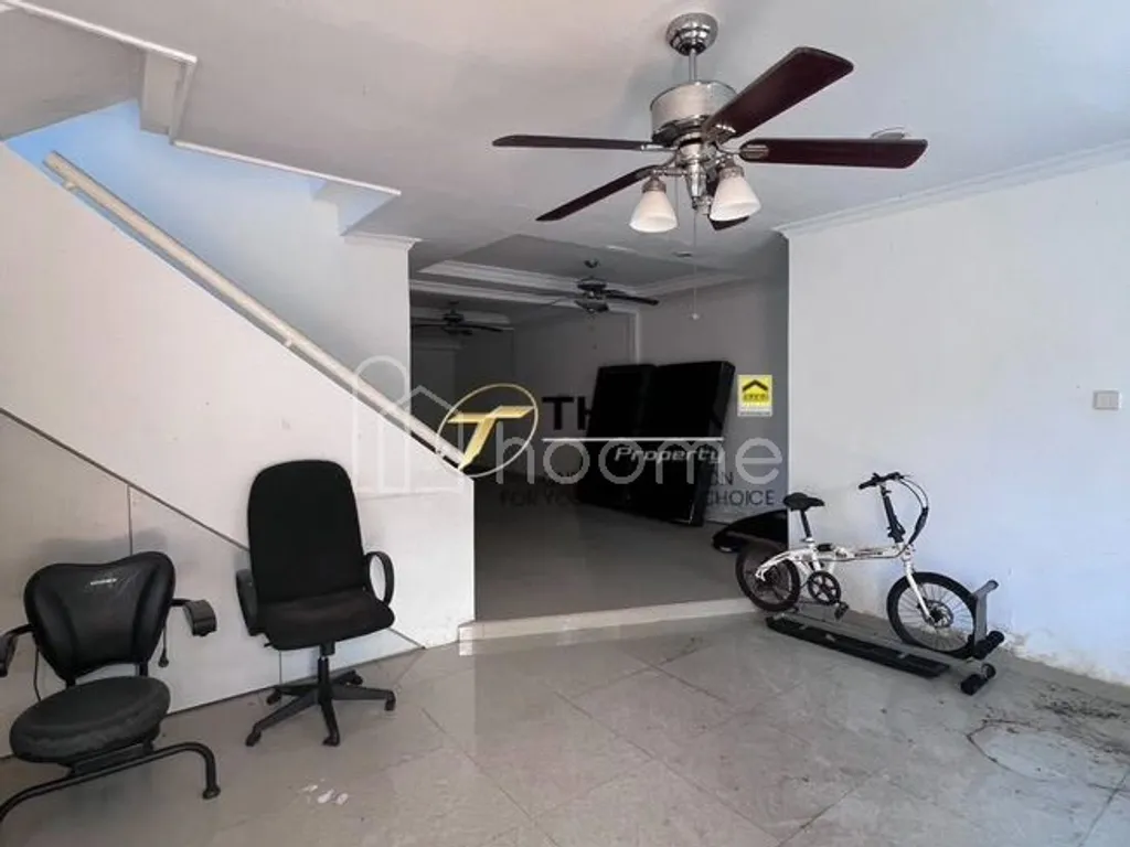 Dijual murah rumah 2 lantai di orchid park batam centre