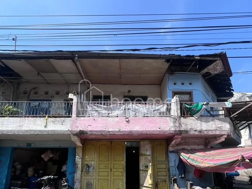 dijula ruko jl bulan daerah pusat pasar dekat sekolah sutomo