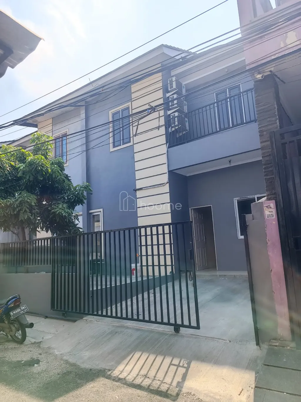 Rumah Minimalist 2 lantai