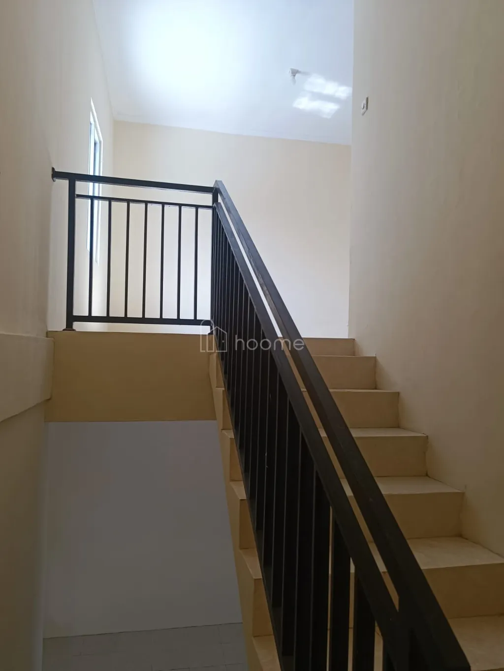 Rumah Minimalist 2 lantai