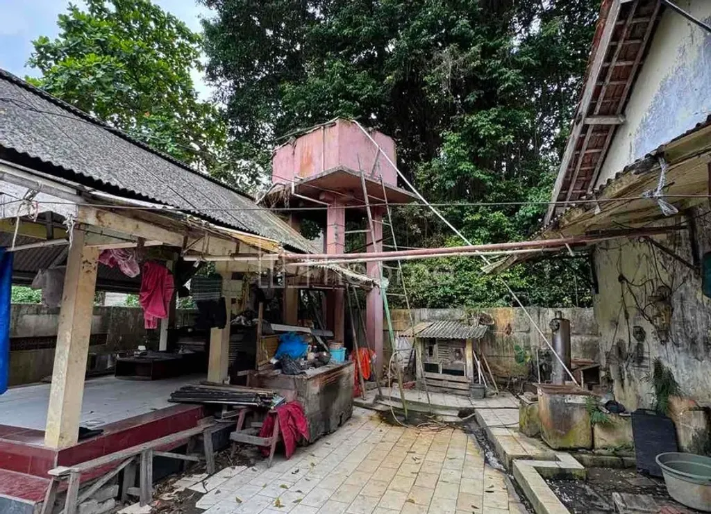 DIJUAL CEPAT! KONTRAKKAN 10 PINTU + TANAH 1.400 m² – LOKASI STRATEGIS KRAGILAN