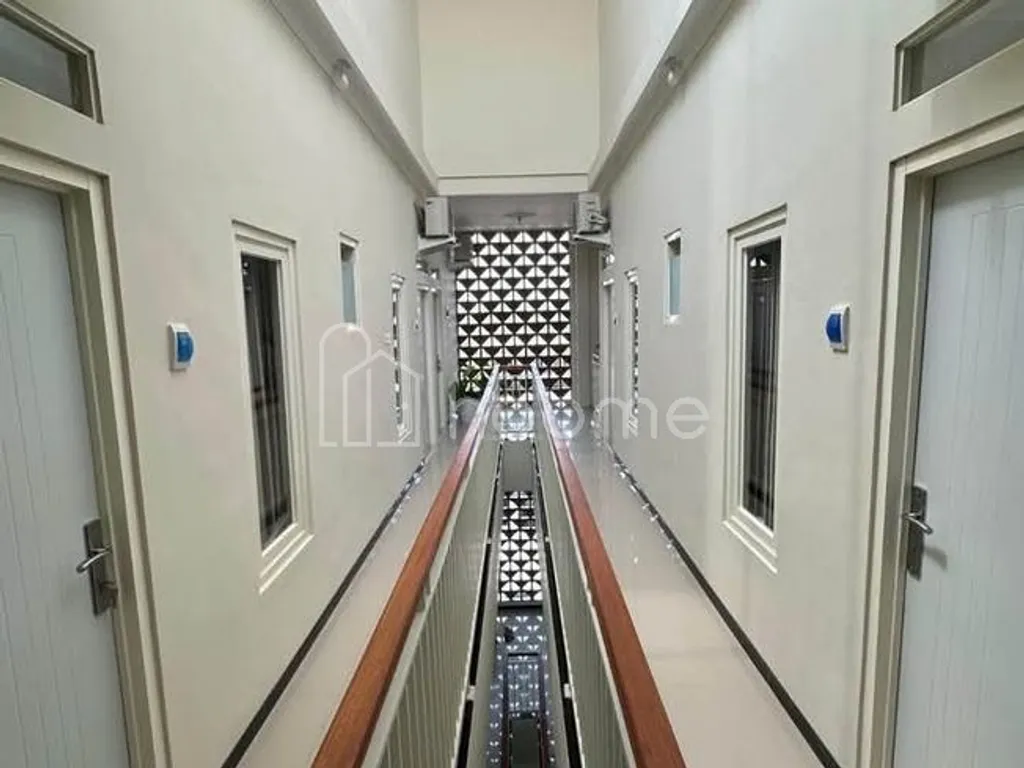 RUMAH KOS PREMIUM 10 KAMAR KOTA MALANG DEPAN KAMPUS UMM