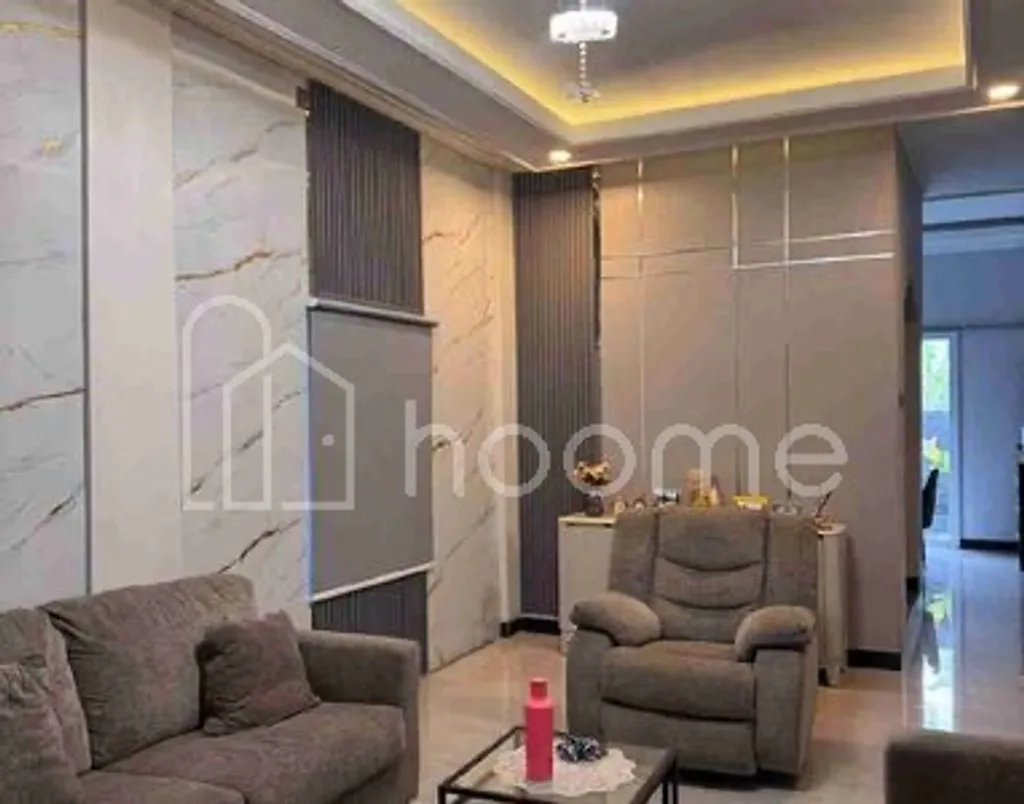 DIJUAL RUMAH FULLFURNISH TENGAH KOTA BERNUANSA MINIMALIS LOKASI KM 6.5 AMAN NYAMAN HARGA NEGO