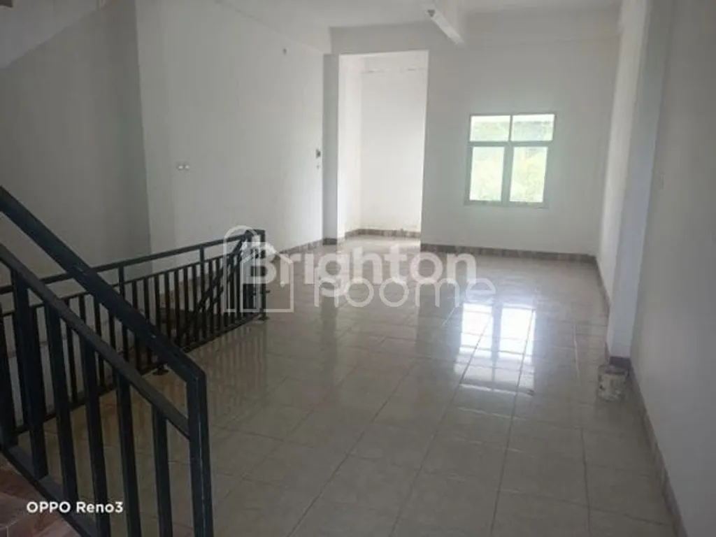 ruko 4 lantai cocok untuk usaha atau kantor di beller