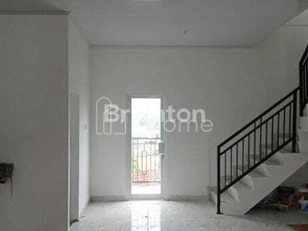 Ruko baru 3 lantai di beller cocok untuk kantor dan usaha