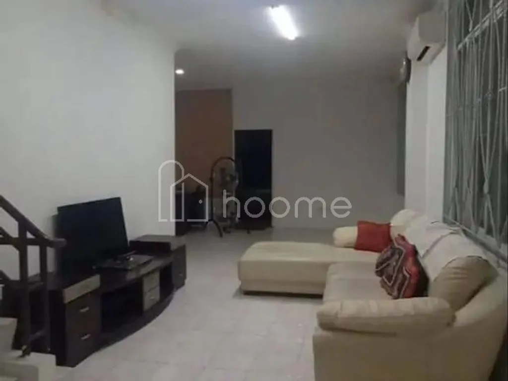 RUKO HOEK MUTIARA TAMAN PALEM JAKARTA BARAT