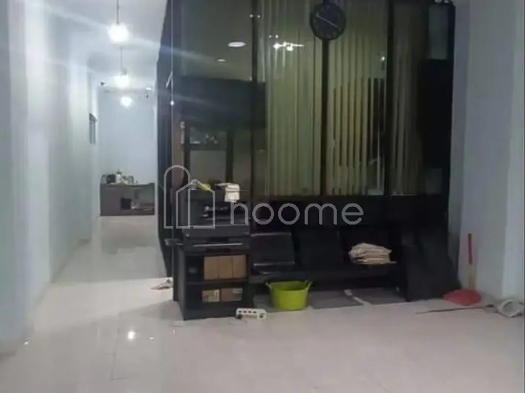 RUKO HOEK MUTIARA TAMAN PALEM JAKARTA BARAT