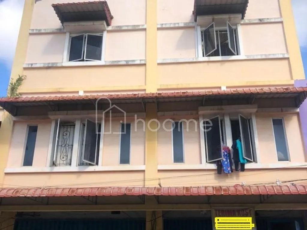 DIJUAL 2 UNIT RUKO GANDENG MEGA LEGENDA