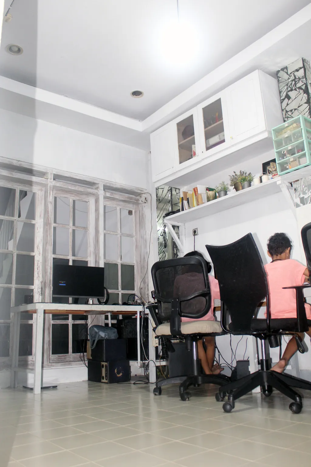 Dijual Rumah Komplek Dekat Tol dan Pondok Kelapa Kalimalang