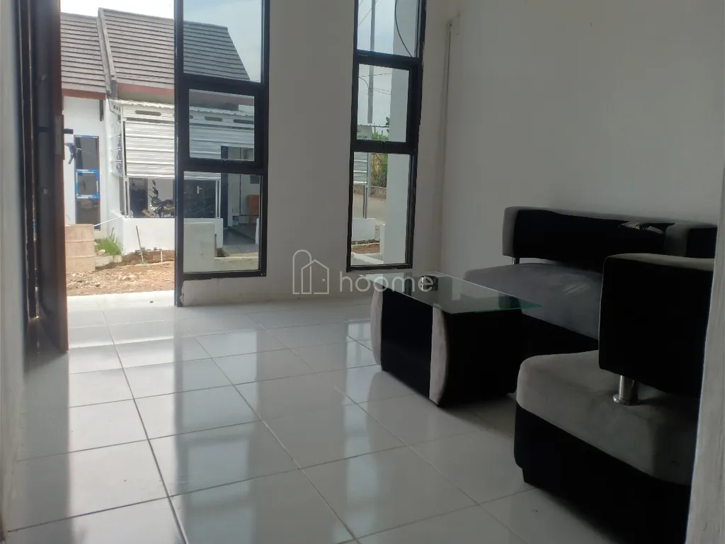 Punya Rumah Kini Lebih Mudah dengan Program 500 Ribu All In Program unggulan Tiga Raja Land hanya membutuhkan 500 ribu untuk seluruh proses hingga serah kunci. Biaya booking, DP, notaris, dan proses bank sudah termasuk semuanya. Unit siap huni tersedia di area Cilaja, Kramatmulya, Kuningan. Ambil kesempatan ini sebelum unit terjual habis.