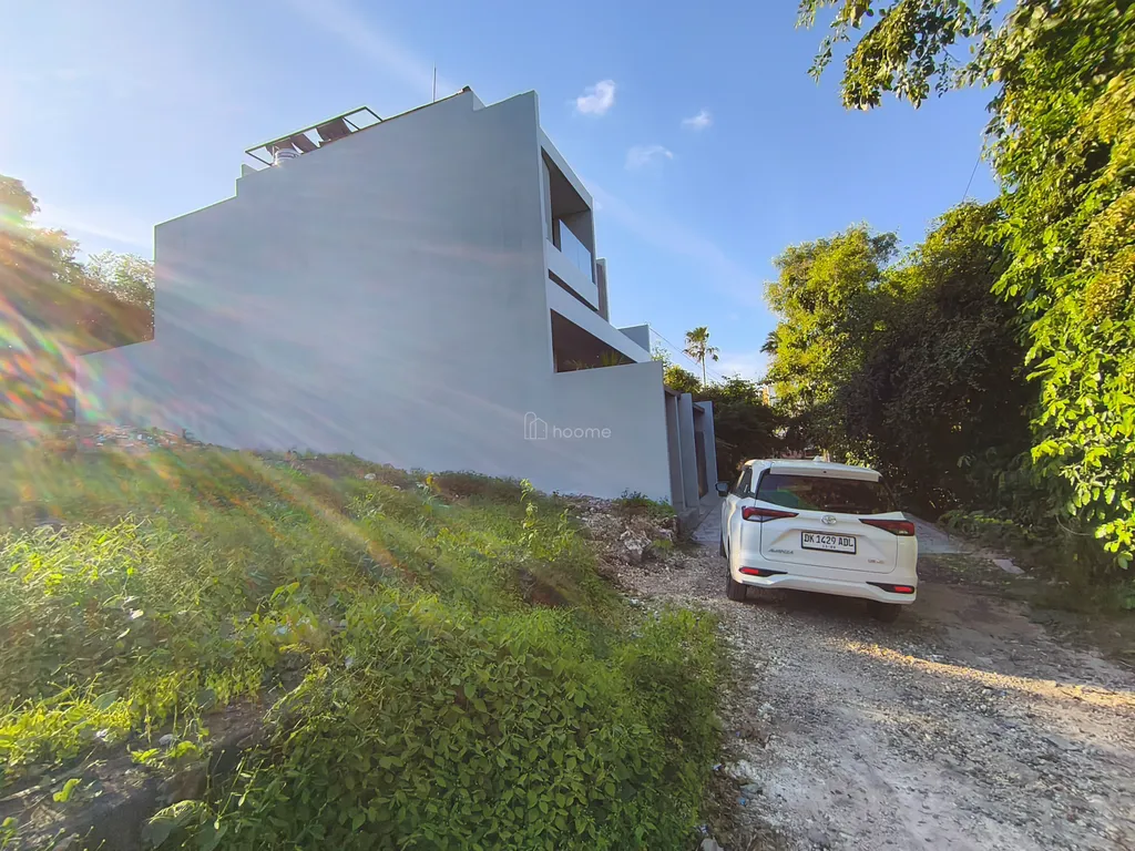 Tanah Kosong di Komplek Villa Airis Pecatu