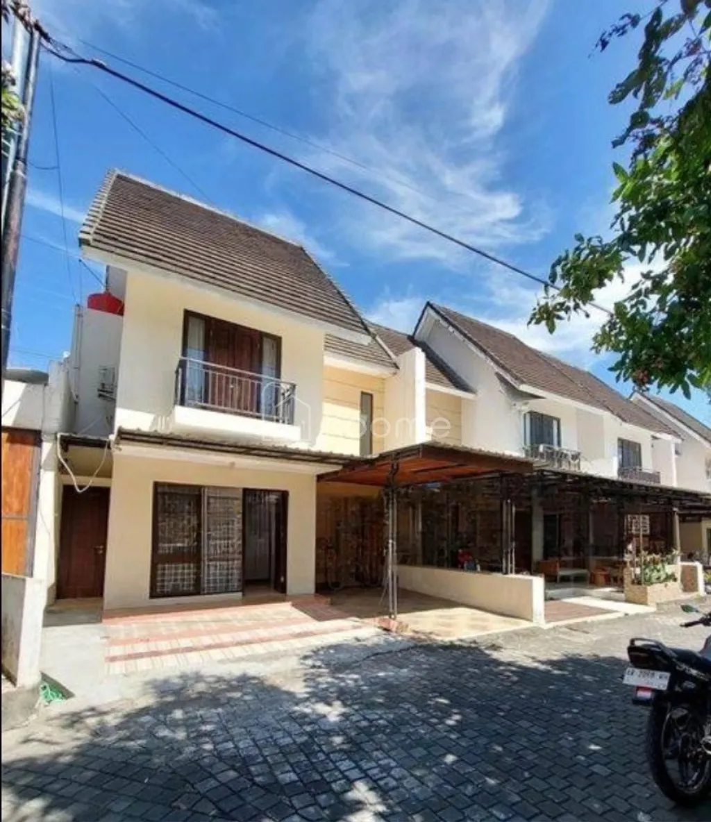 Di Jual Rumah Padma Residence 