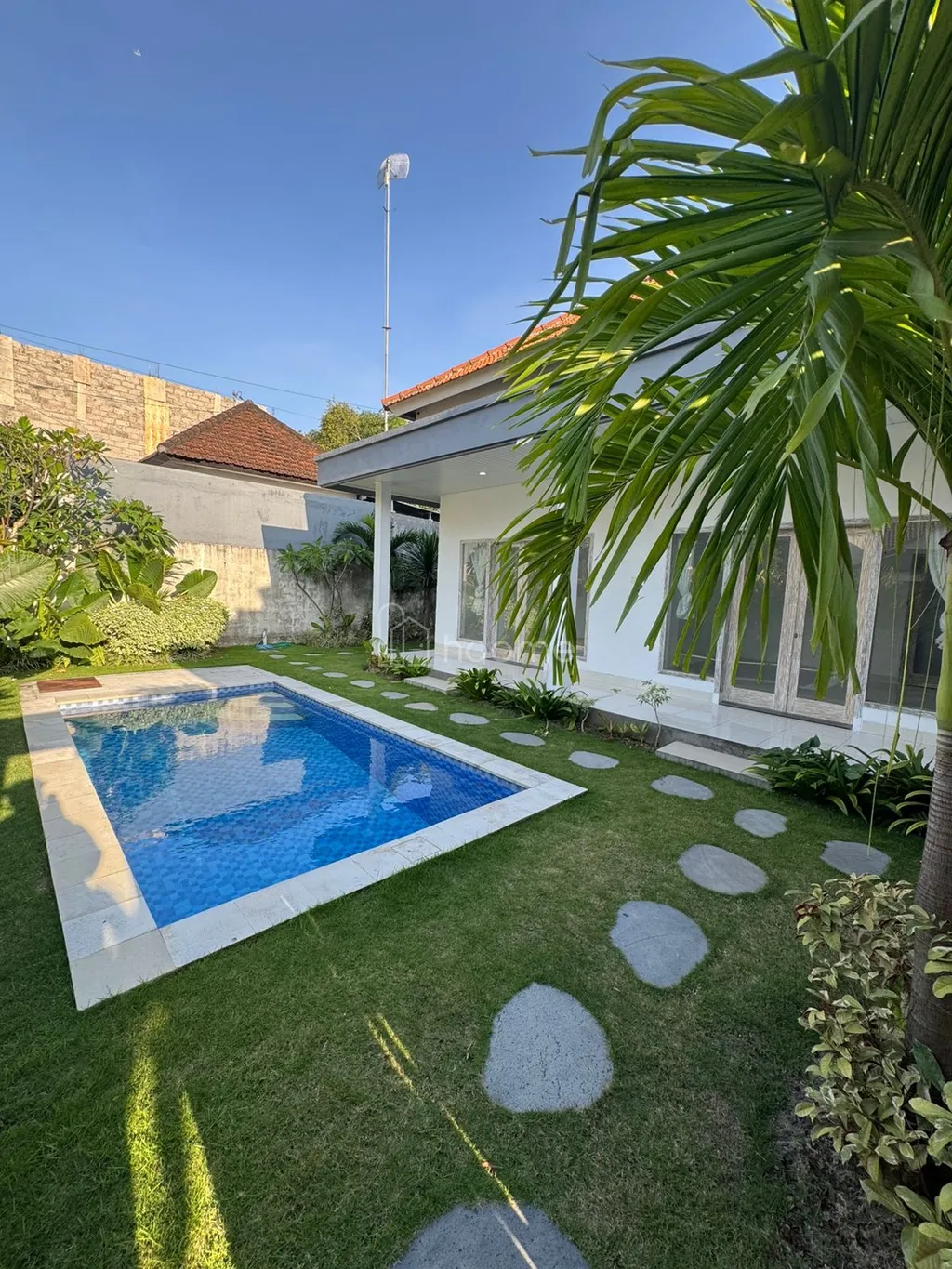 For Rent/ Disewakan villa big gardent at canggu kuta bali