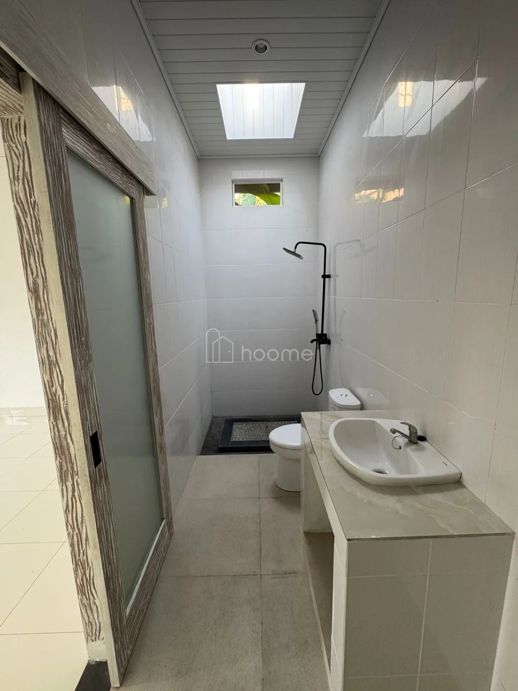 For Rent/ Disewakan villa big gardent at canggu kuta bali