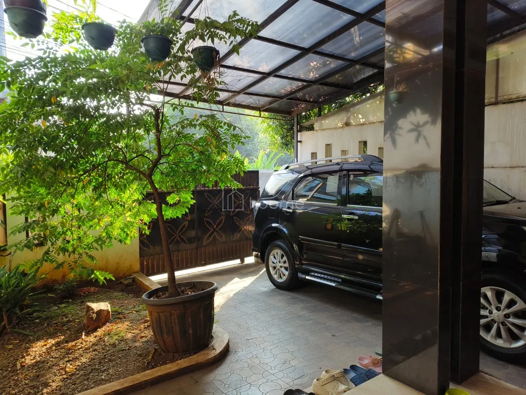 Dijual Rumah 2 Lantai Fully Furnished