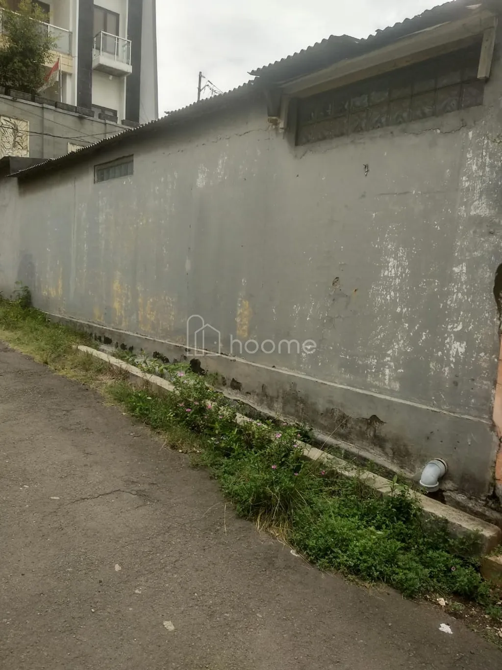 Di Jual Tanah Siap Pakai, Bebas Banjir, Keamanan Kompleks Aman Pakai CCTV 24 Jam, Lokasi Strategis Dekat Daerah  Komersial Dan 7 Pintu Tol. 