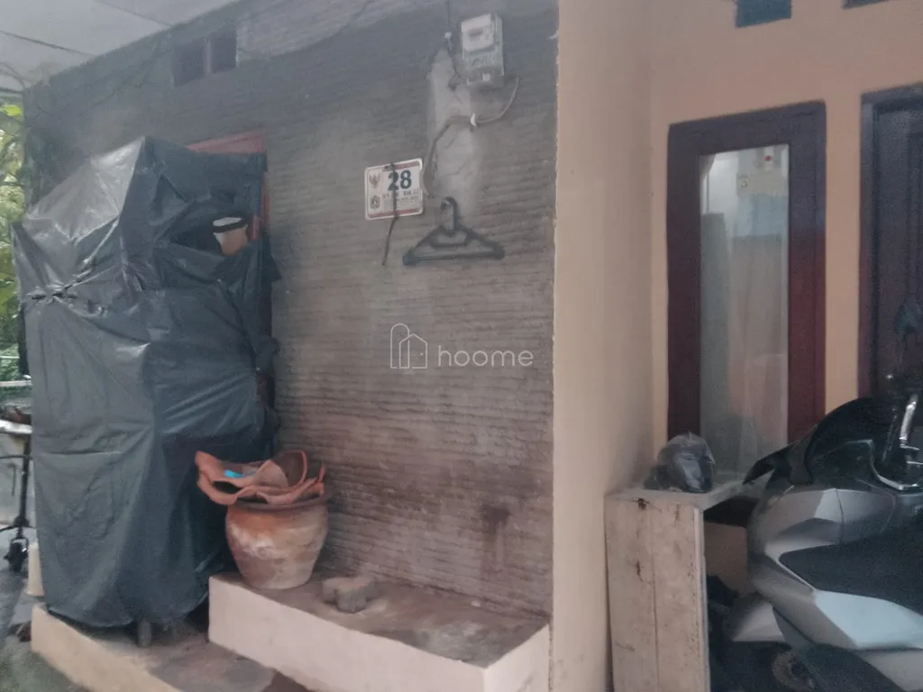 Dijual rumah daerah jaksel. Cocok untuk kos-kosan