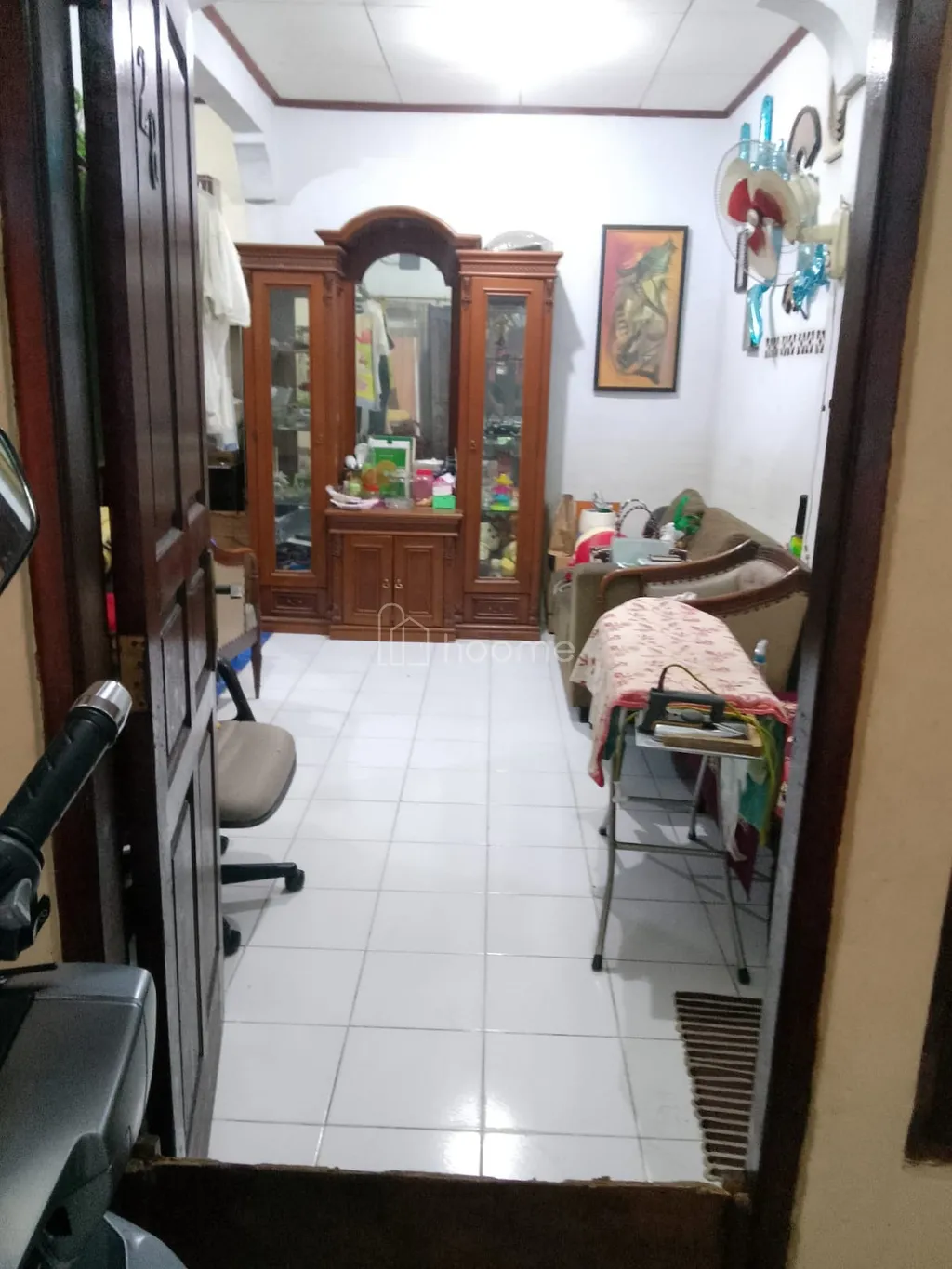 Dijual rumah daerah jaksel. Cocok untuk kos-kosan