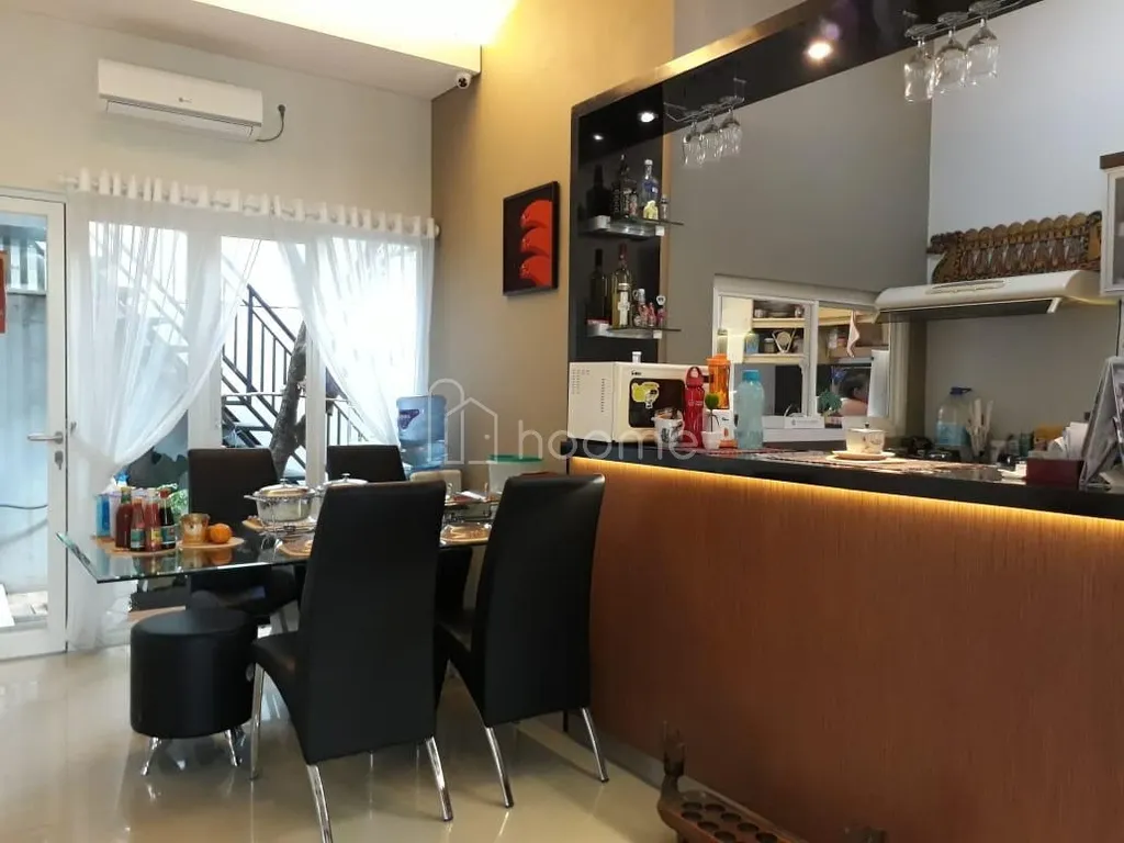 DIJUAL RUMAH 2LANTAI TANPA PERANTARA DI TEMBALANG SEMARANG