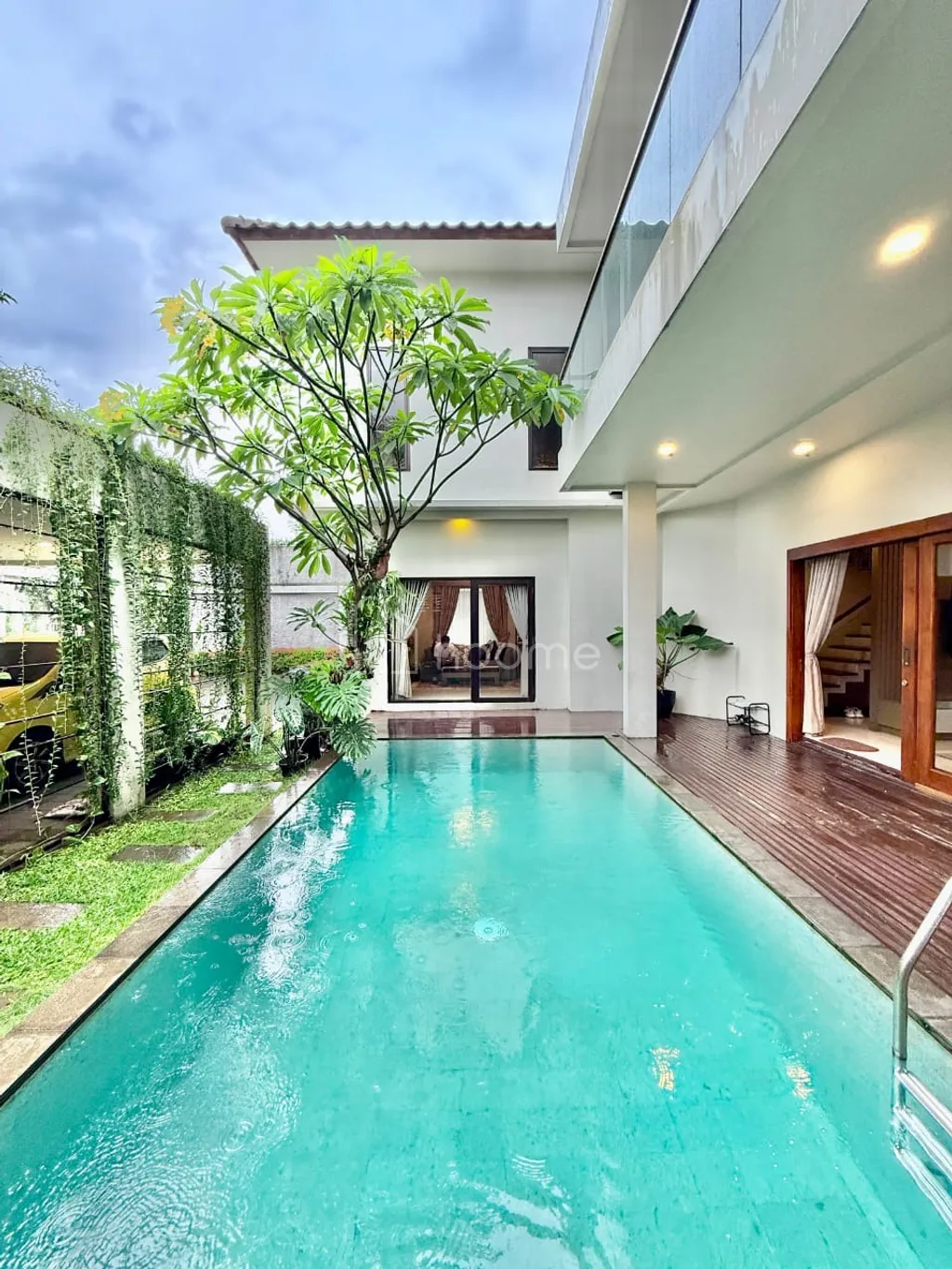 Jual Rumah di Cilandak, Jakarta Selatan - Dalam Townhouse & Keamanan 24 Jam