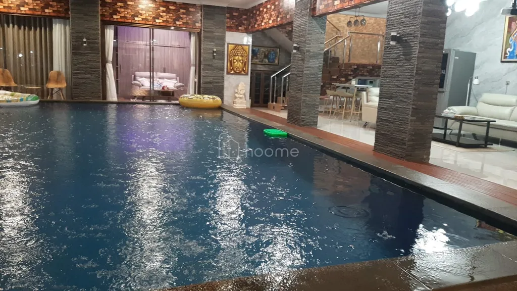 rumah semi villa nuansa bali di jual