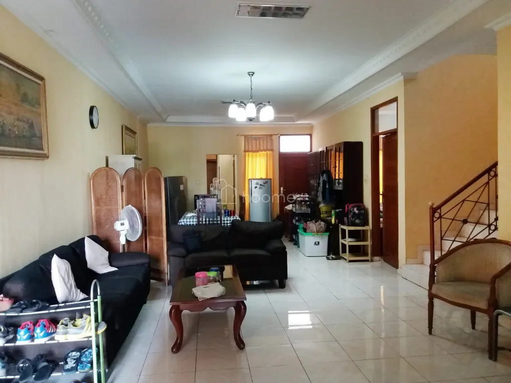 Dijual Rumah Rp2,9 M di Ciputat Luas dan Nyaman - SHM