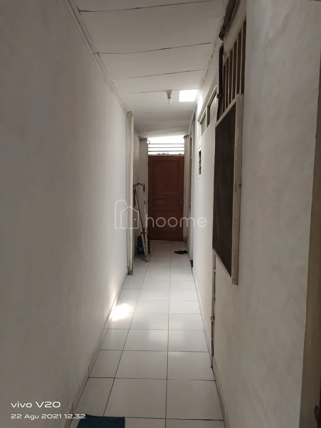 Dijual Tanah Lokasi Strategis - Bangunan Lama -  Dijual Cepat - Murah