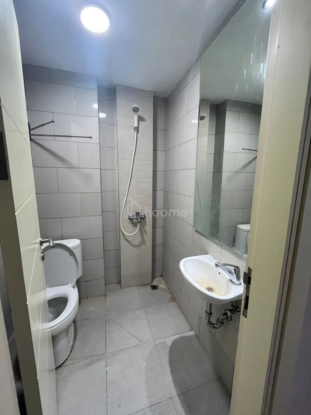 DIJUAL BENSON APARTMENT LANTAI 28 TIPE SB2