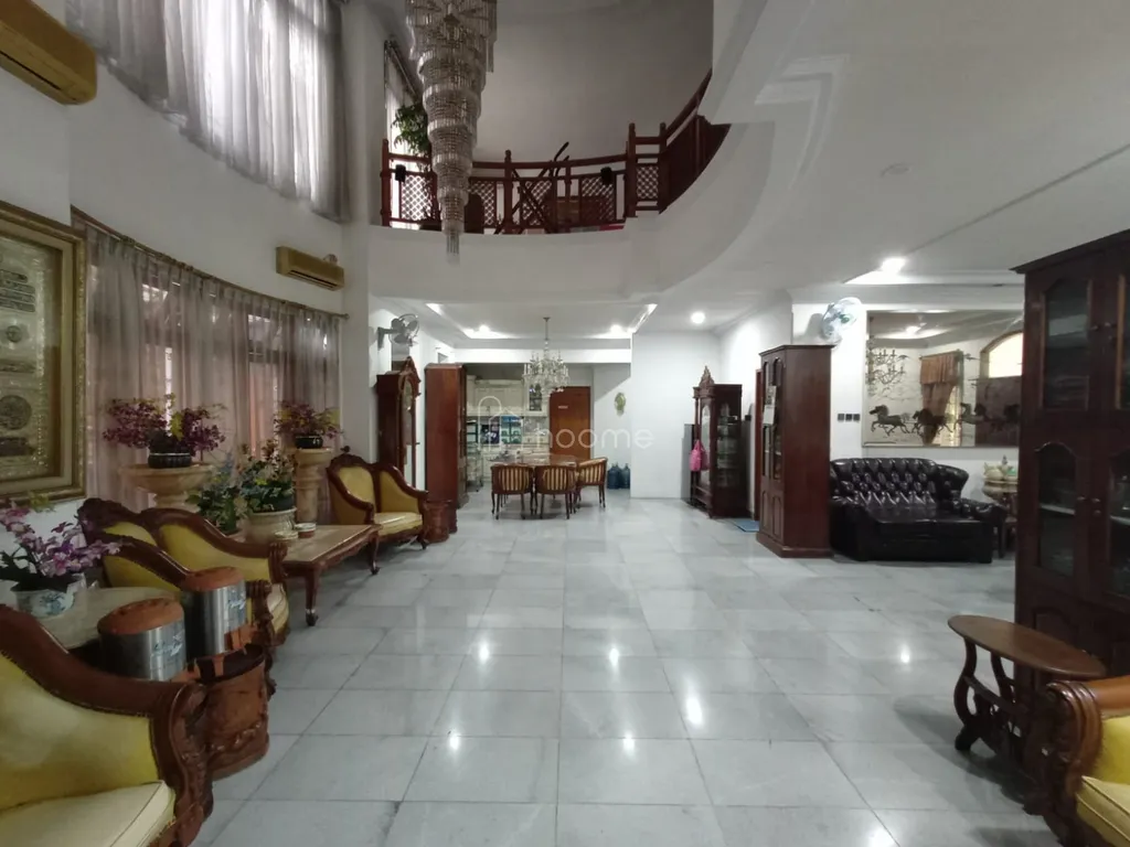 Rumah Strategis Mampang Asri 5KT/4KM – Harga 12 M Nego!