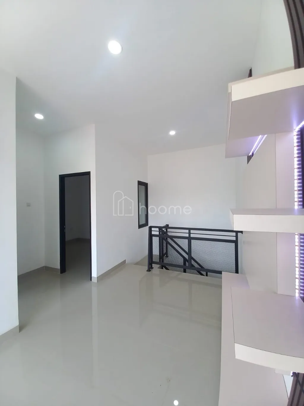 Di jual Rumah 2 Lantai 500 Jutaan di Depok