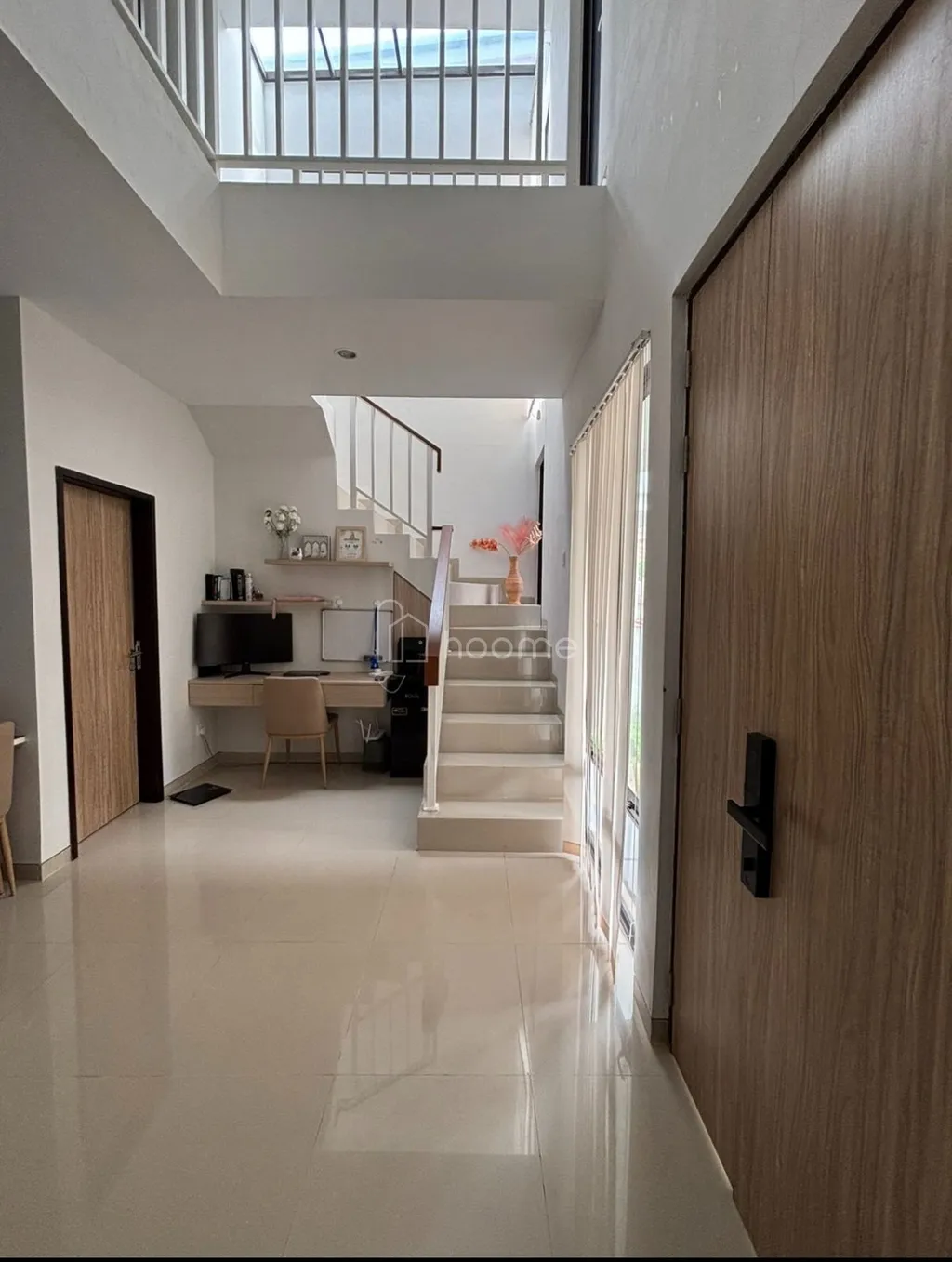 DI JUAL CEPAT RUMAH CENTRAL HILL RESIDENCE CUSTER GREEN. HILL