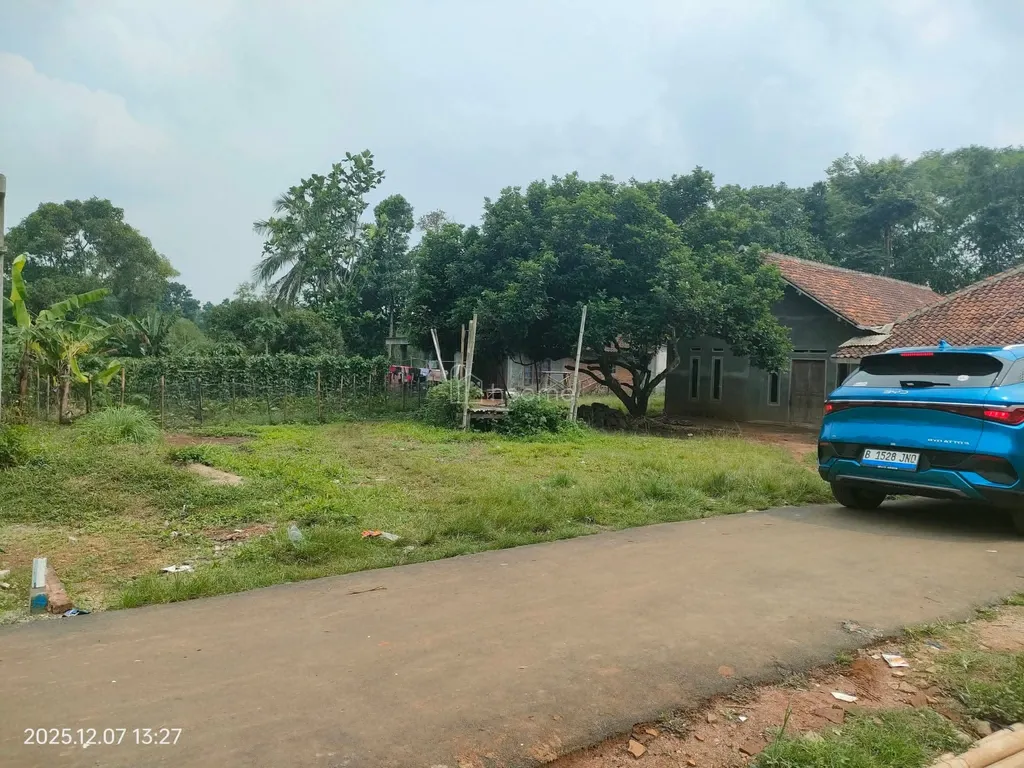 JUAL LAHAN KOSONG. STRATEGIS. AKSES MOBIL. ASPAL. LEBAR MUKA 20M. SHM.