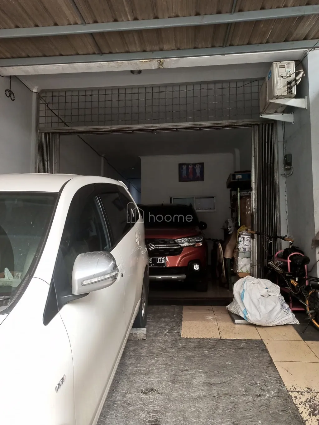 Rumah Dijual di Jalan Empang Bahagia Raya