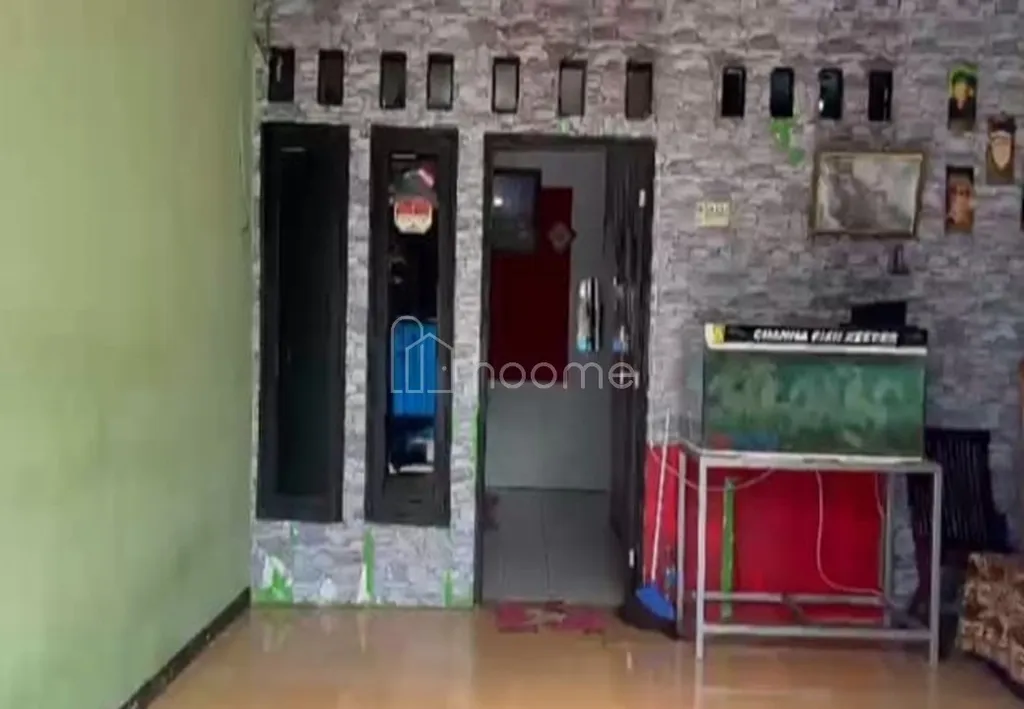 Jual Cepat rumah second dekat SMA Negeri 3 Cibinong