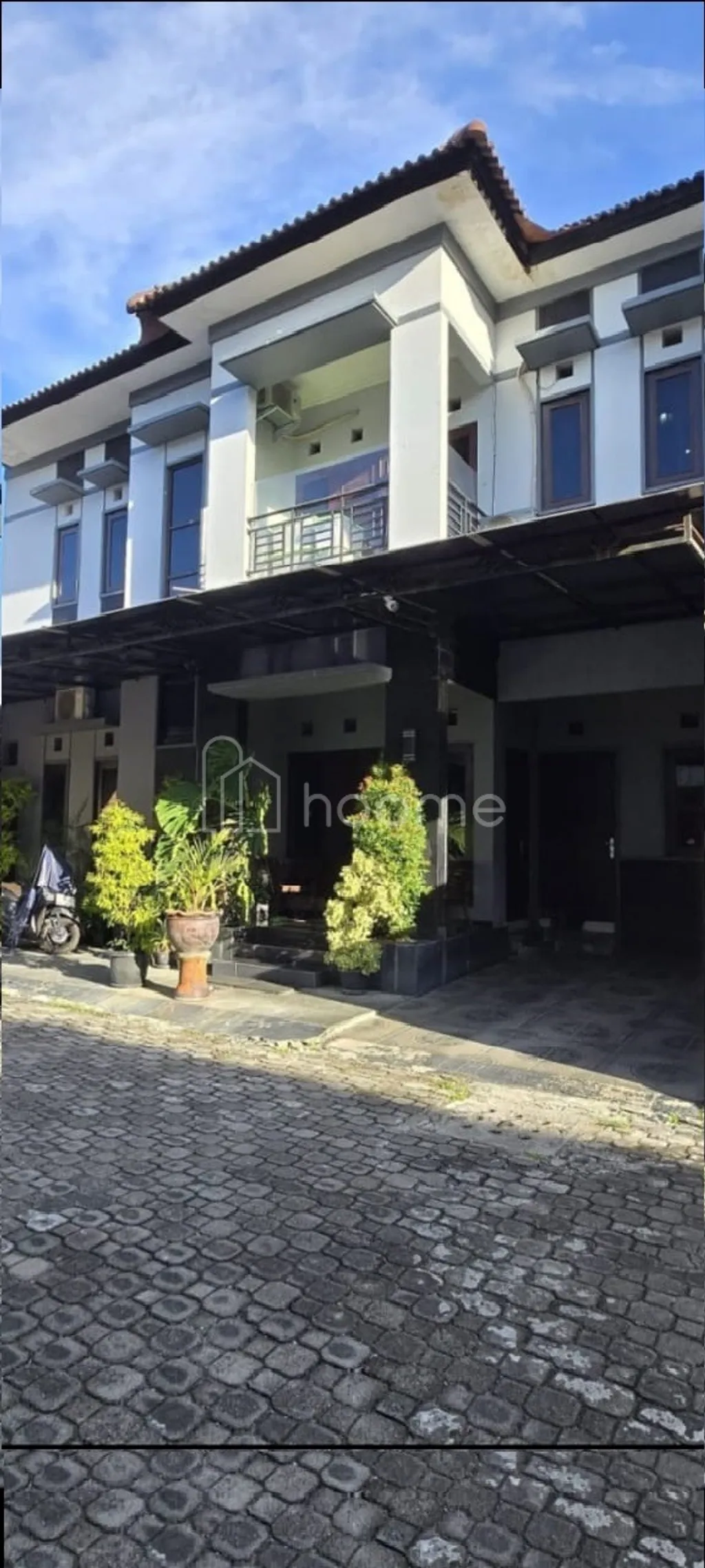 Rumah Mewah Harga Ramah 