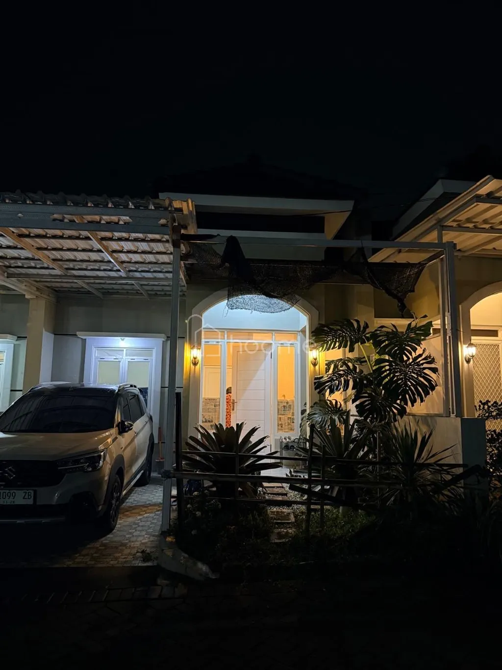 DIJUAL Rumah hunian asri berlokasi strategis di Batu dekat dengan lokasi wisata