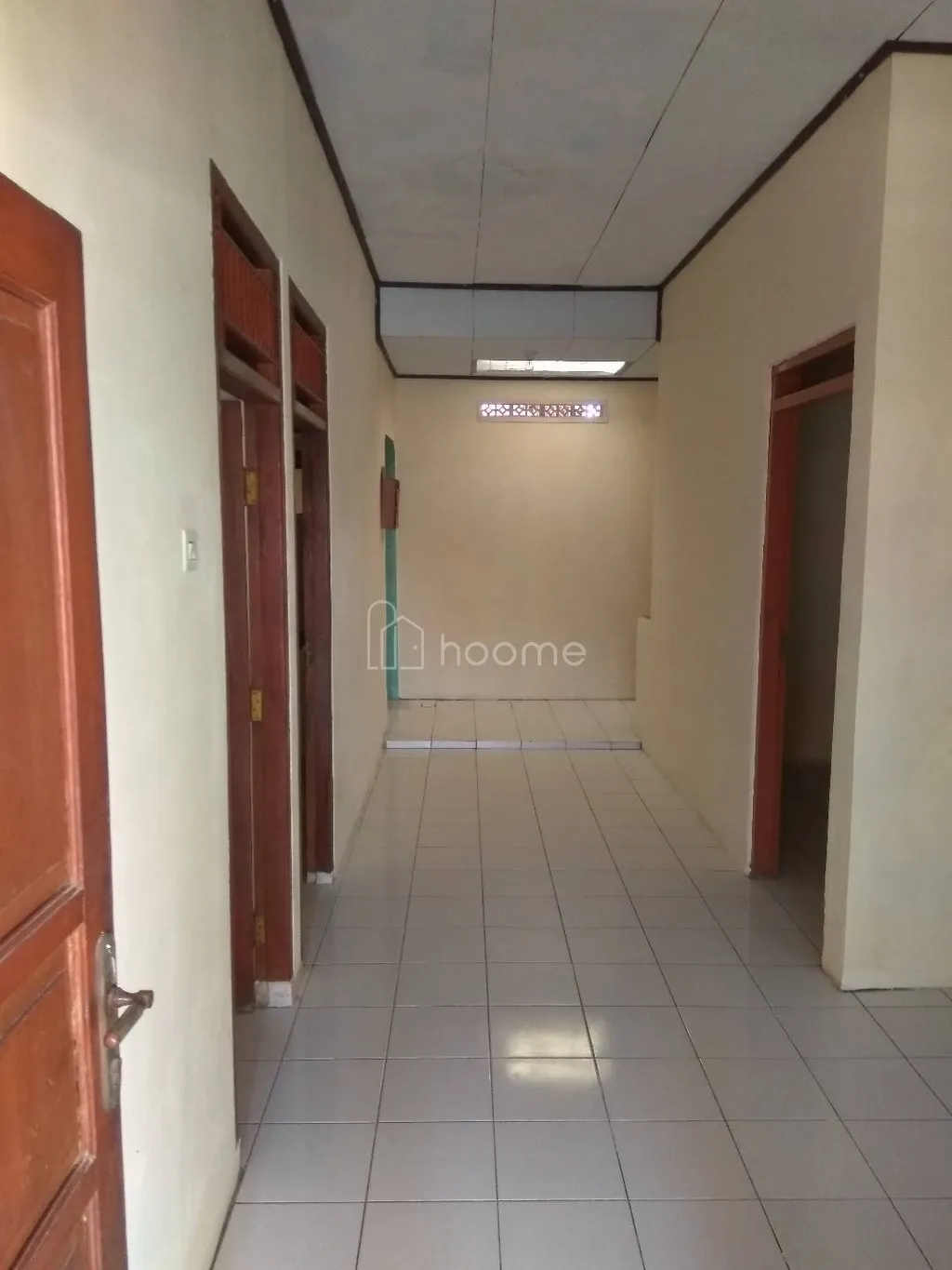 Disewakan rumah nyaman dan siap huni di kawasan strategis dekat stasiun Parung Panjang