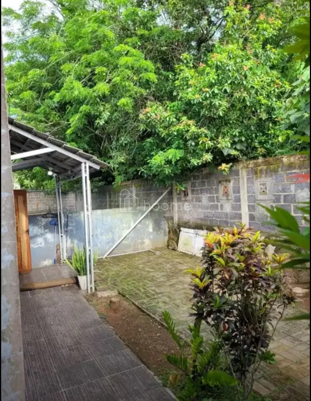 Di jual cepat rumah siap huni 