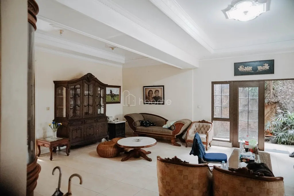 Dijual Cepat Rumah Lt 400 Lb 250 SHM jl. Pdk. Betung, sekt 3 Bintaro jaya 