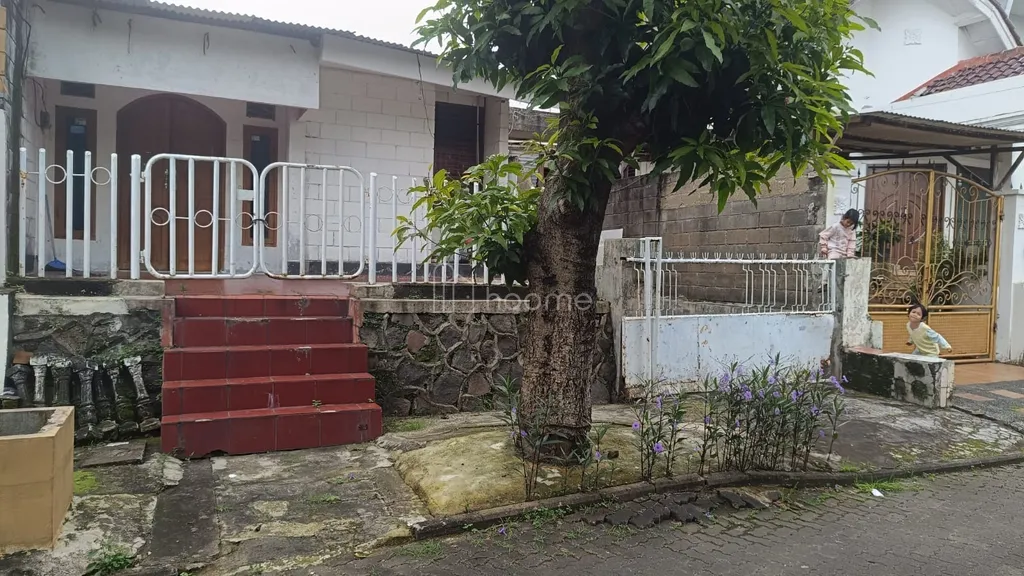 Dijual cepat Rumah di Karang Tengah, Tangerang