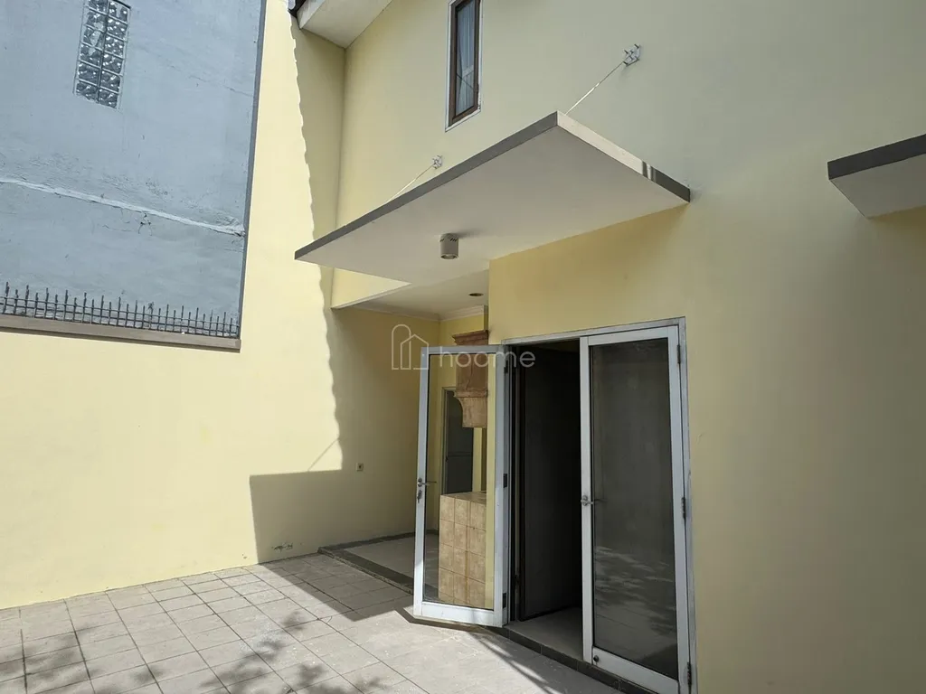 Rumah Komplek STRATEGIS DEKAT PINTU TOLL BRIGIF CINERE DEPOK