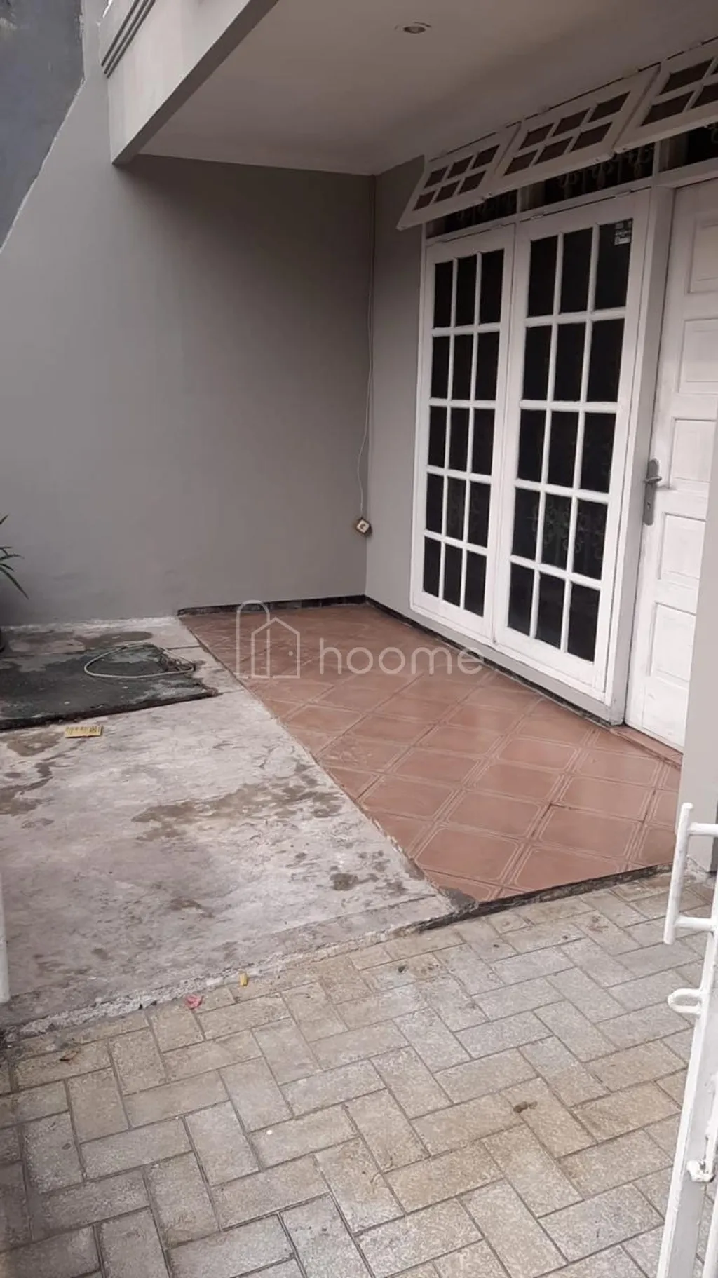 Rumah Strategis di pusat kota dijual murah