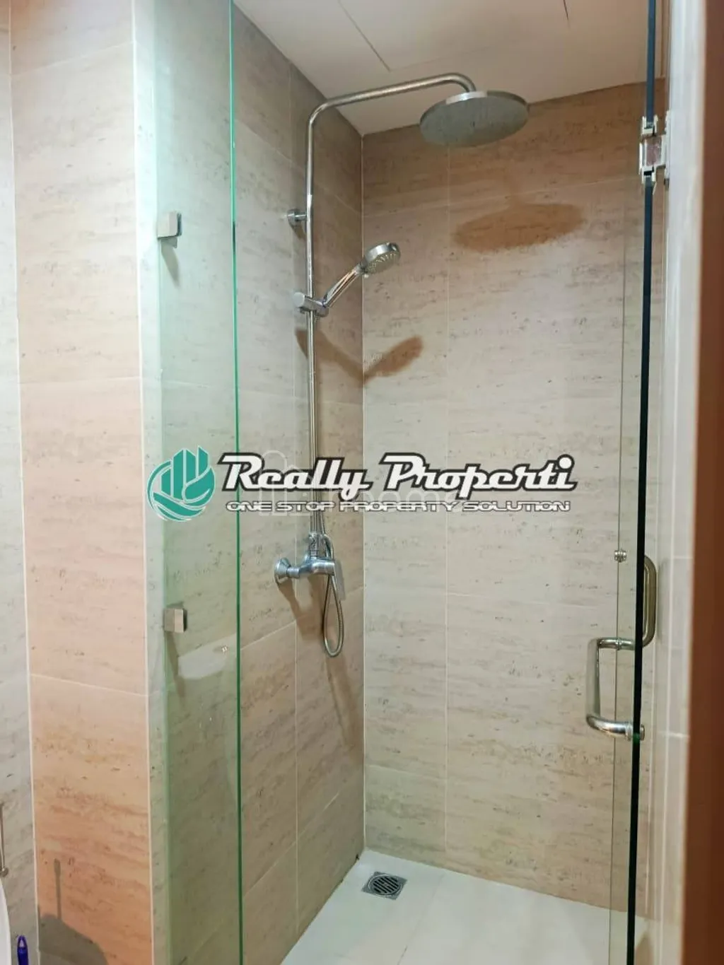 Disewakan Apartment Fully furnished Di Pantai Indah Kapuk