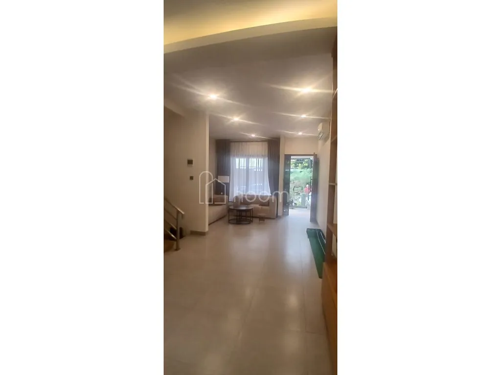 Disewakan Rumah 2 Lantai di Asipa Green Town House Bekasi AG2040