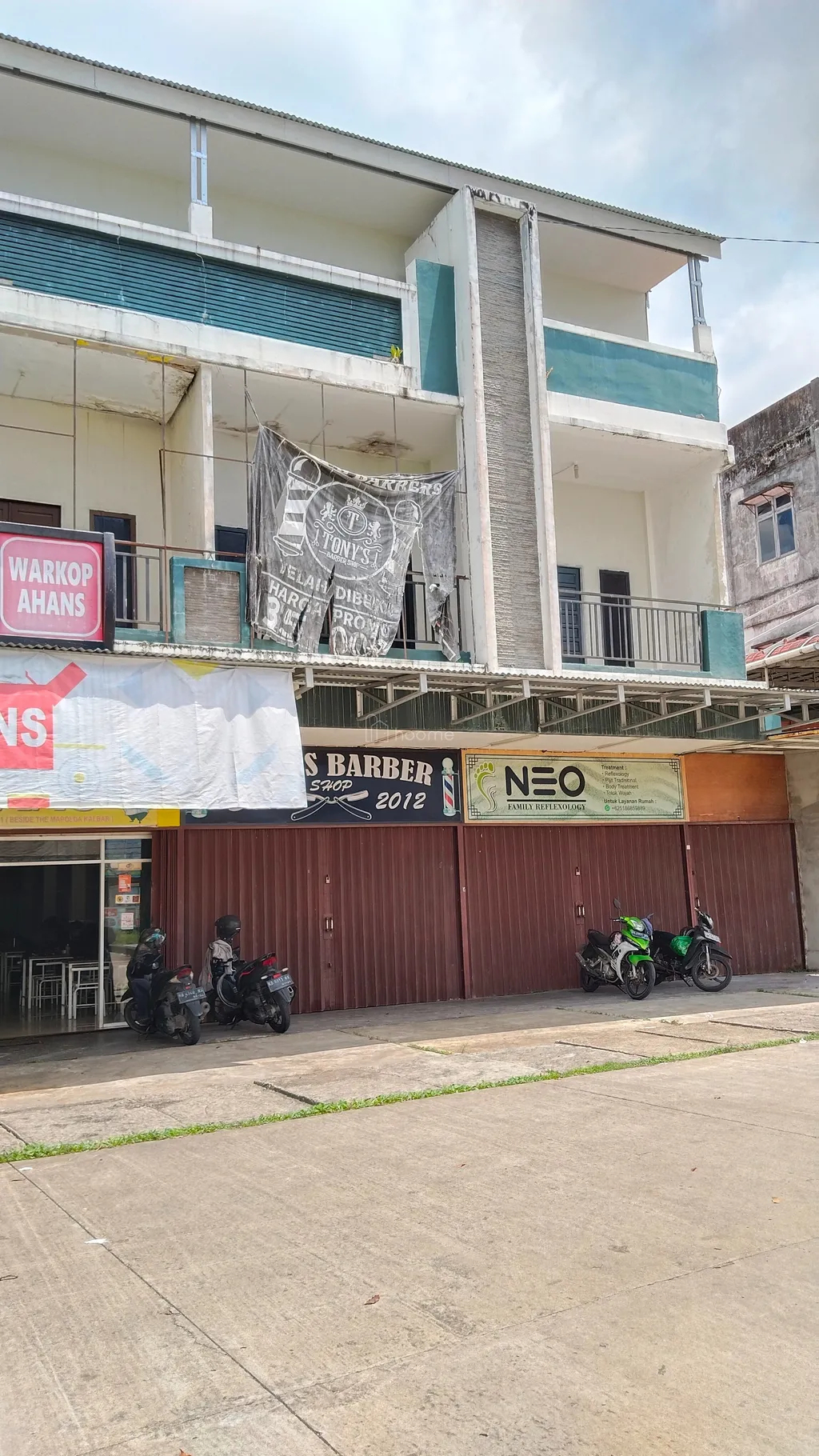 Ruko Setrategis  Di sewakan, di Sungai Raya Dalam, Pontianak Tenggara, Lokasi Ramai 