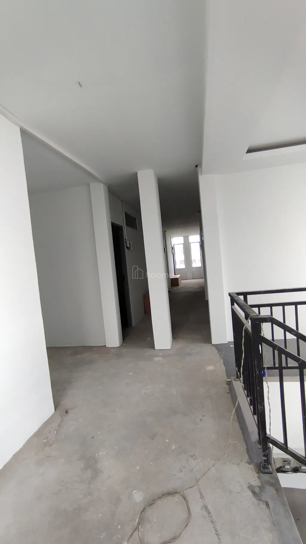 Dijual Kost ROI tinggi di Pontianak, Dengan 50 Kamar Tidur, Pintu Car ID