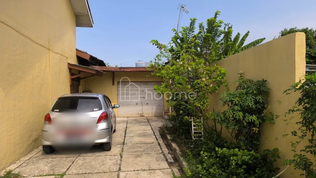 Rumah Kampung Luas dan Nyaman