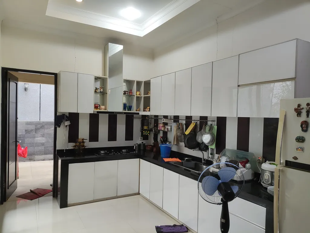 Cluster Taman Cemara, Rumah Siap Huni Lokasi Strategis – Bebas Banjir, Langsung Owner, Nego